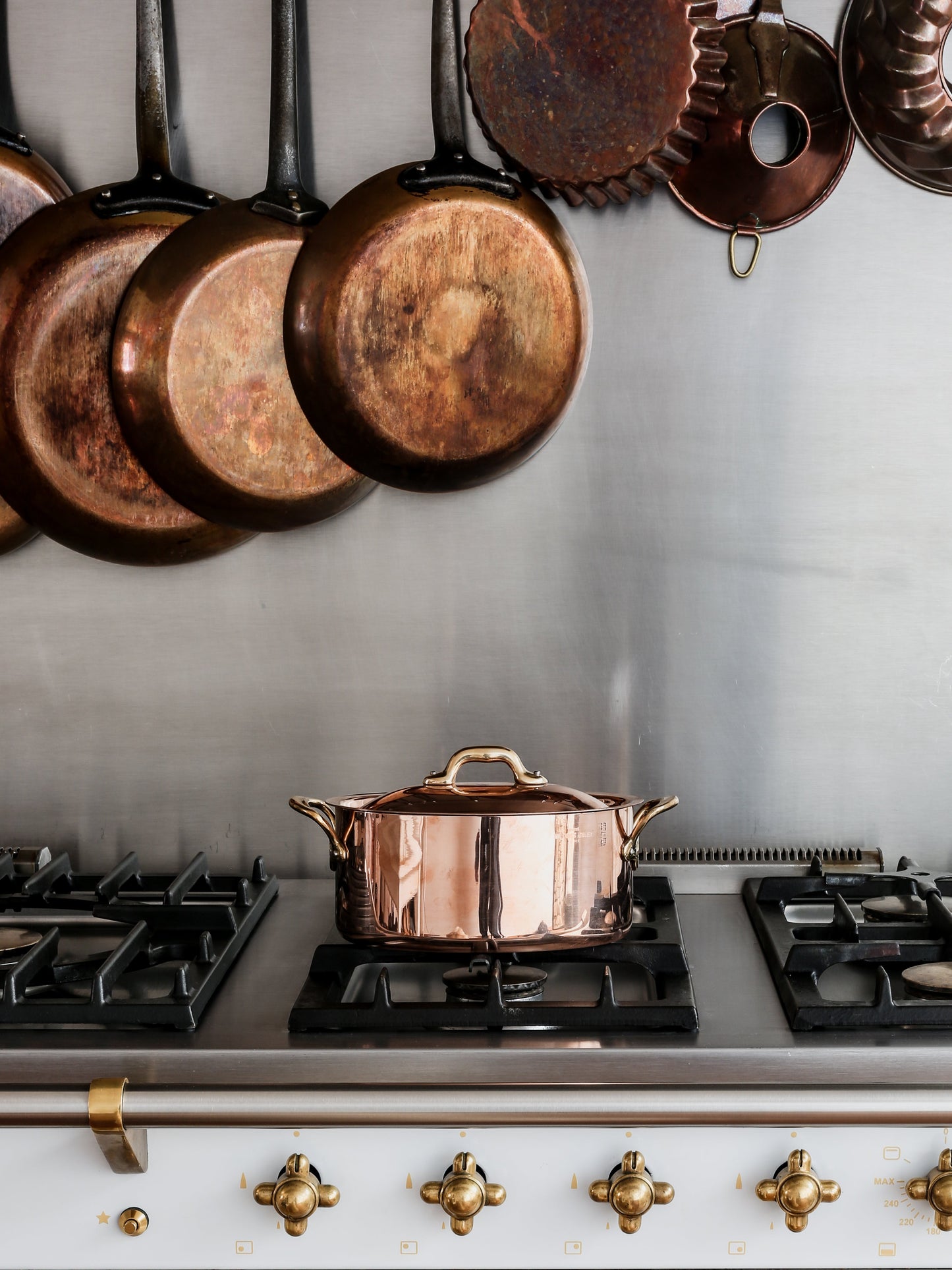 Copper Oval Cocotte - 20 cm