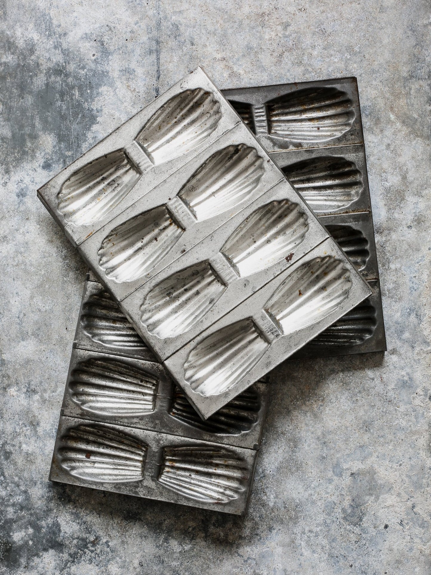 French Madeleine Tins Set