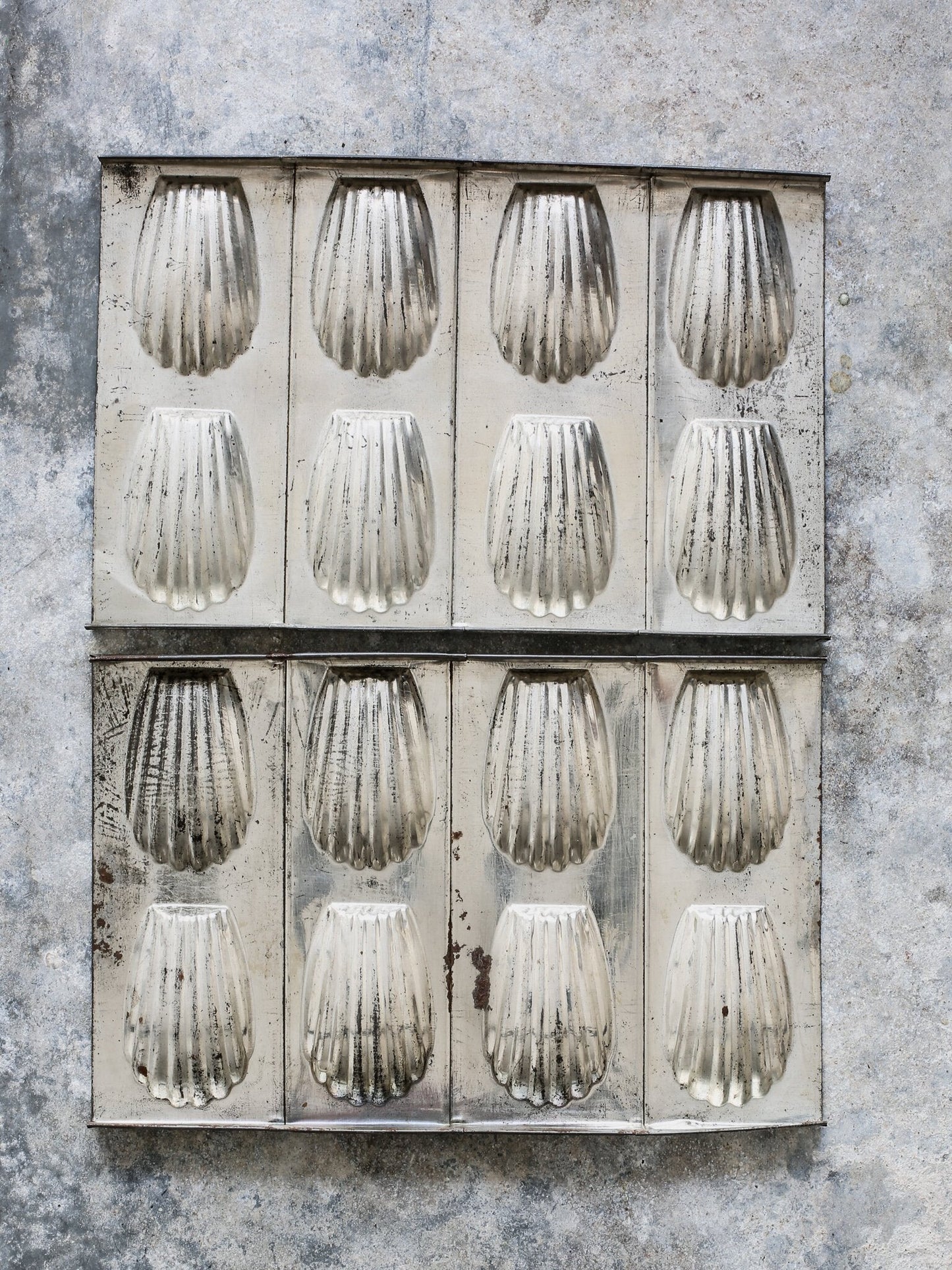 French Madeleine Tins Set