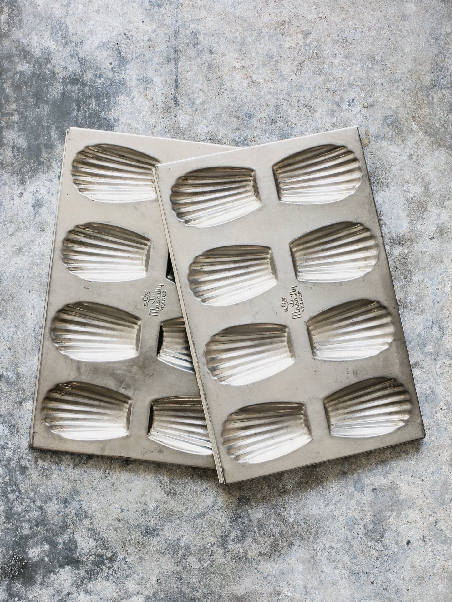 French Madeleine Tins Set