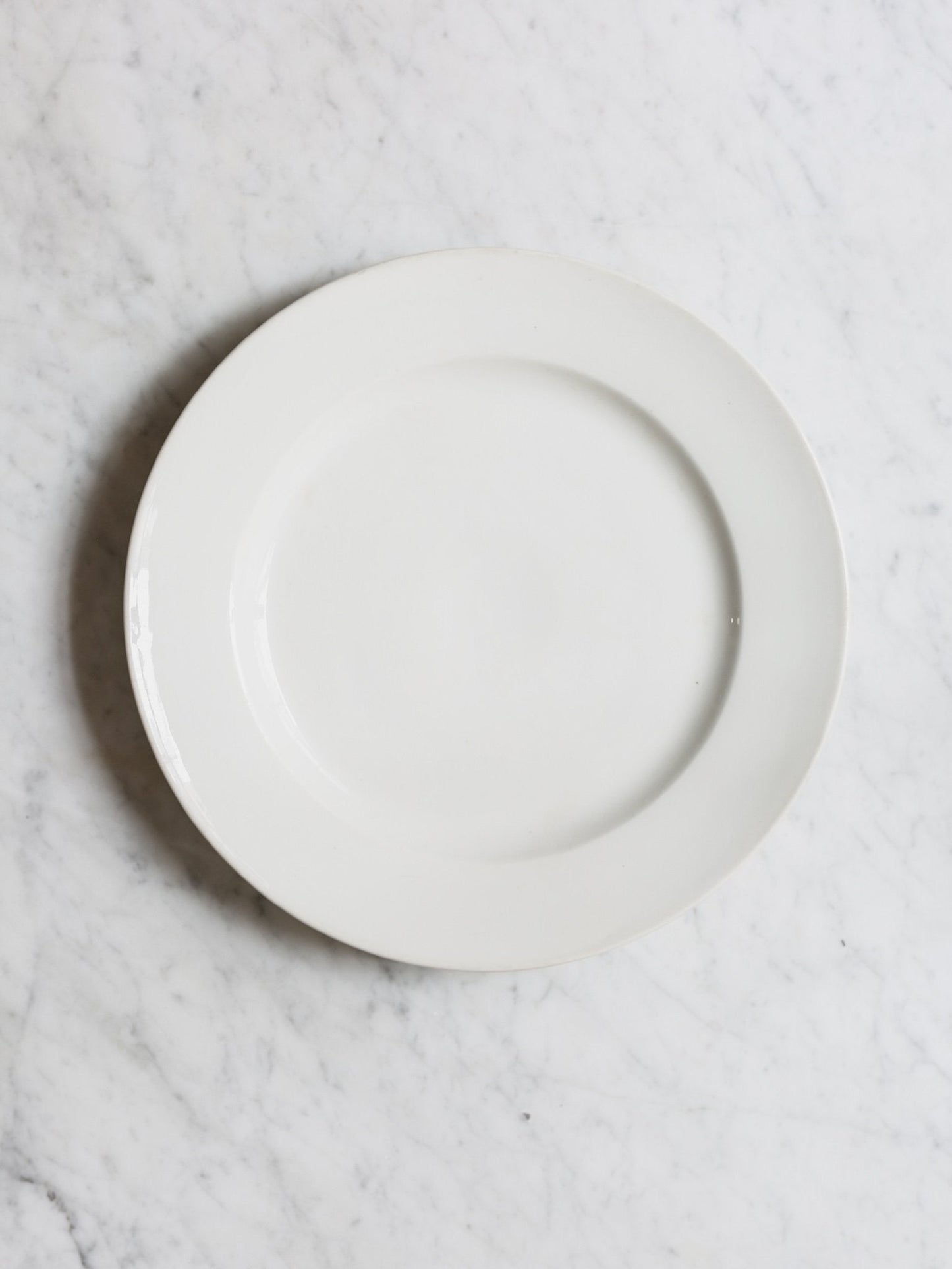 Round Creamware Platter
