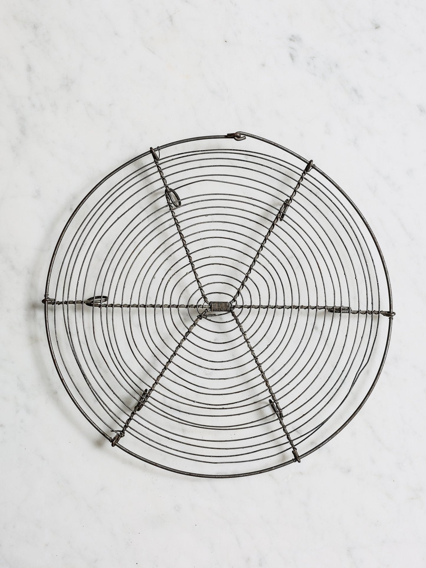 French Wire Cooling Rack