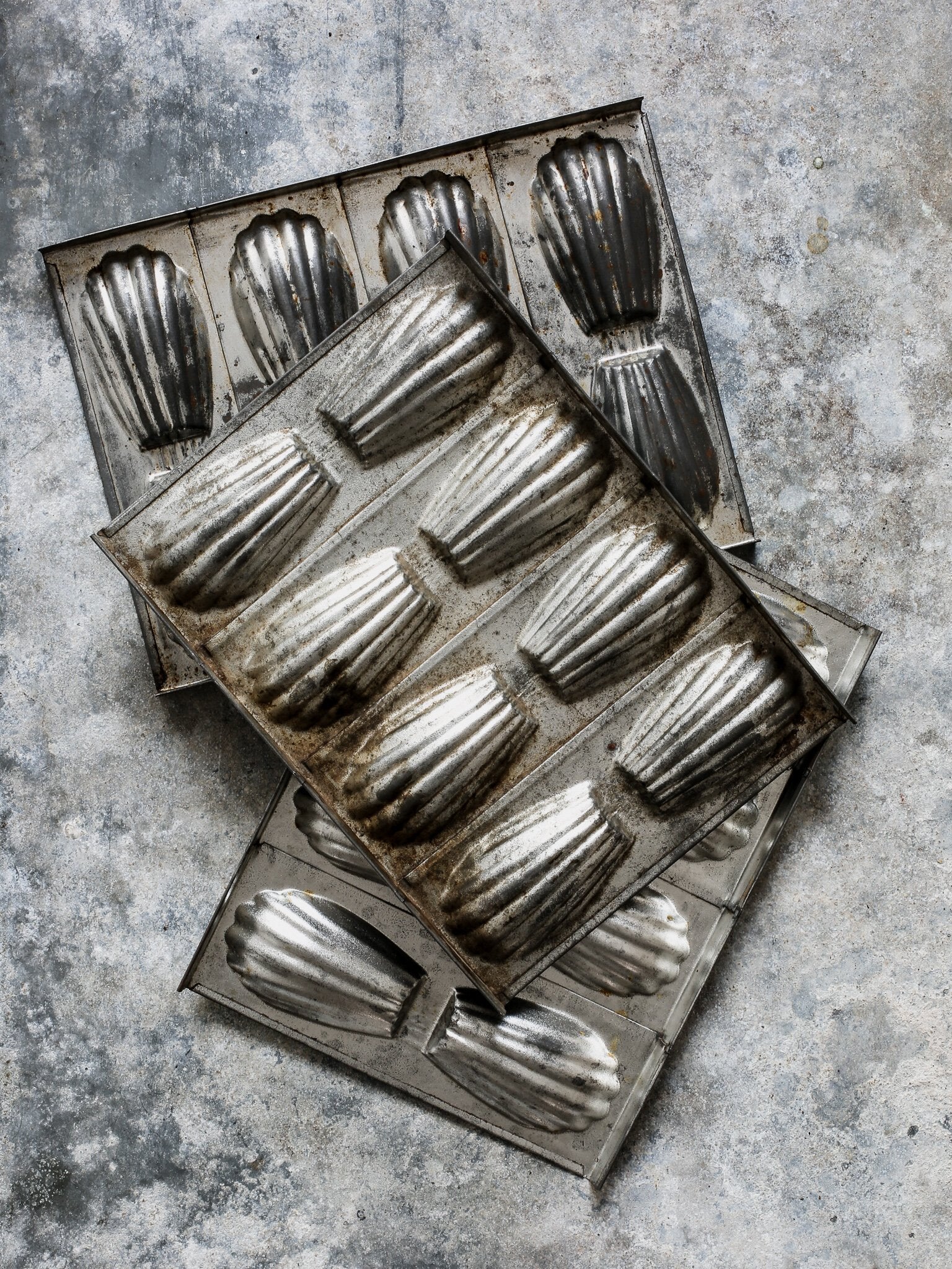 French Madeleine Tins Set