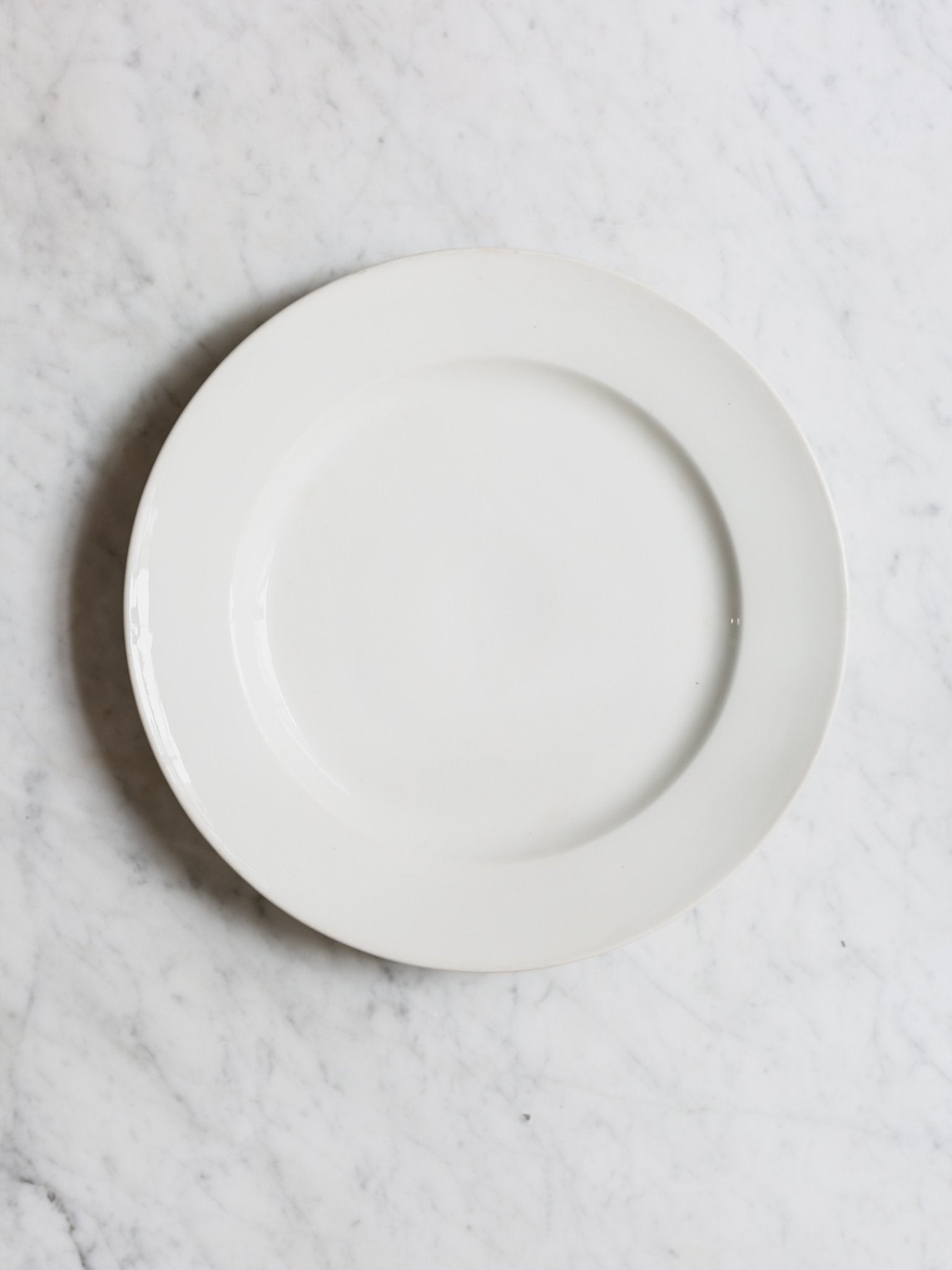 Round Creamware Platter