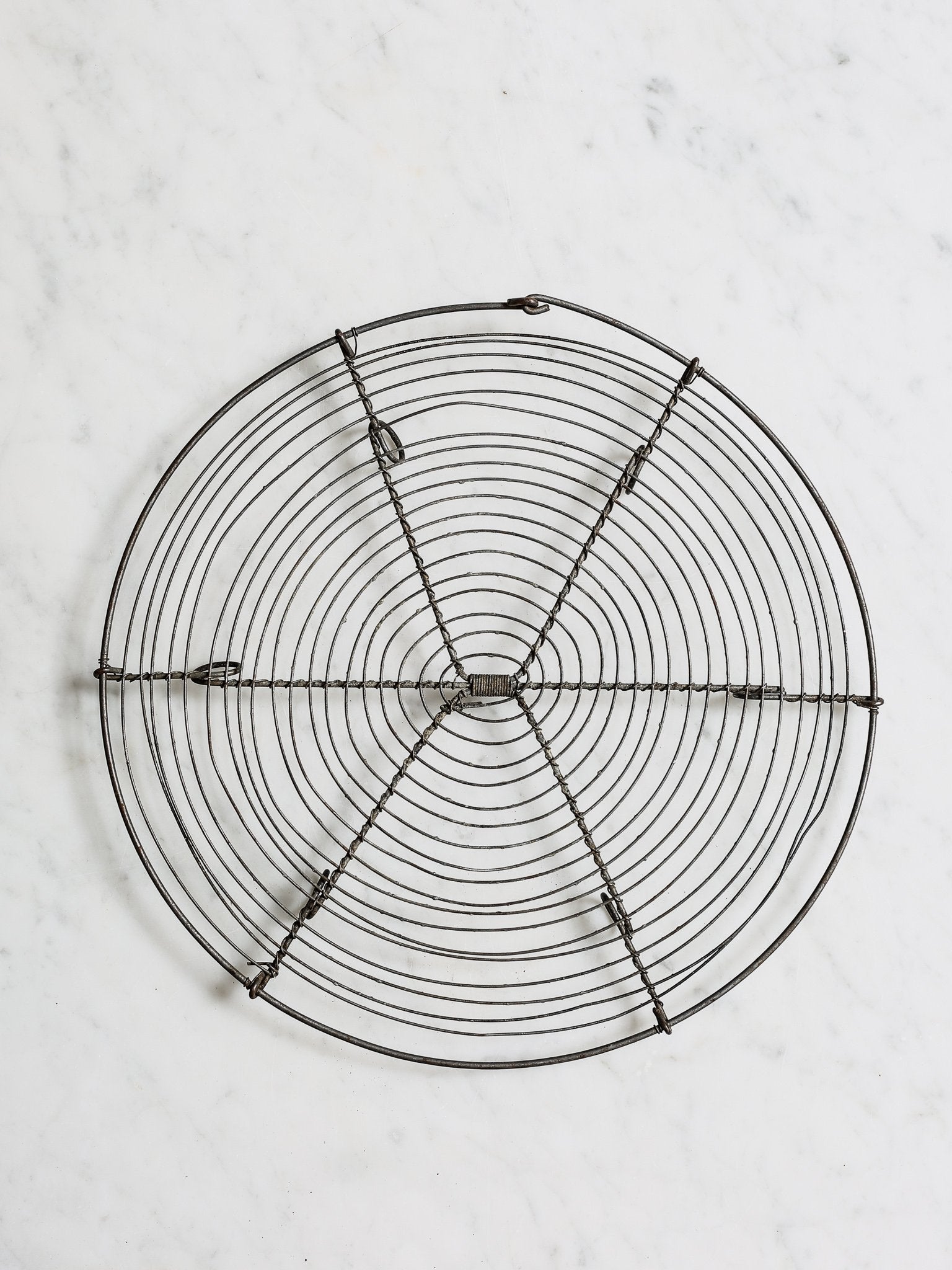 French Wire Cooling Rack