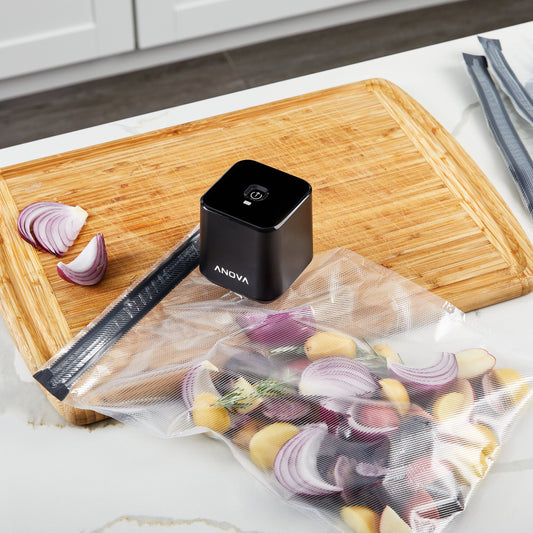 Anova Precision Port™ Handheld Vacuum Sealer
